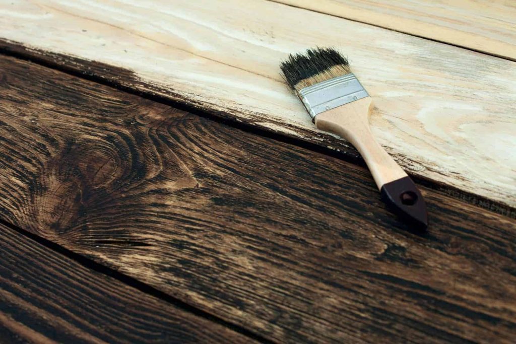 opere di falegnameria artigianale italiana pittura per legno